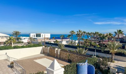 Wiederverkauf - Villa -
La Mata