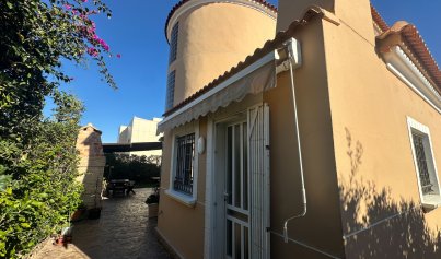 Wiederverkauf - Villa -
La Mata