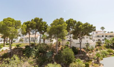 Resale - Townhouse -
Villamartín - Verdemar