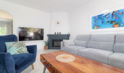 Resale - Townhouse -
Villamartín - Verdemar