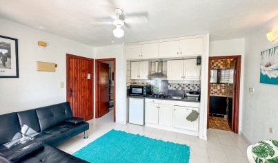 Resale - Bungalow -
San Miguel de Salinas - Bellavista