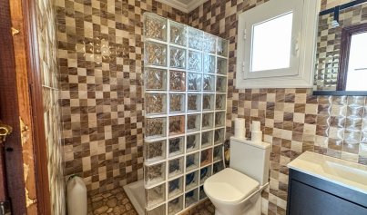 Resale - Bungalow -
San Miguel de Salinas - Bellavista