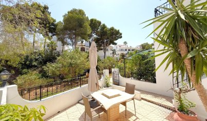 Resale - Townhouse -
Orihuela Costa - Villamartin