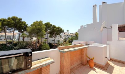 Resale - Townhouse -
Orihuela Costa - Villamartin