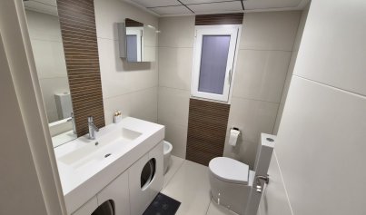 Resale - Apartment -
Torrevieja - Centro
