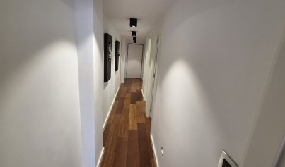 Resale - Apartment -
Torrevieja - Centro