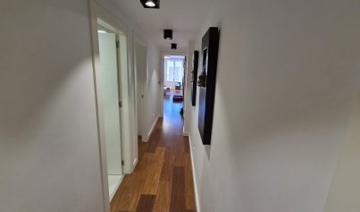 Resale - Apartment -
Torrevieja - Centro