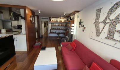 Resale - Apartment -
Torrevieja - Centro