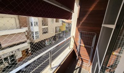 Resale - Apartment -
Torrevieja - Centro