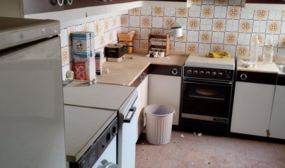Resale - Building -
Torrevieja - Costa Blanca Sur