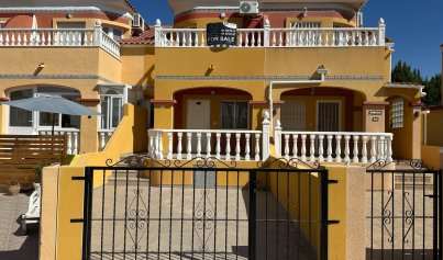 Resale - Townhouse -
Orihuela Costa - Cabo Roig