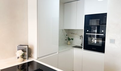 Resale - Apartment -
Torrevieja - Centro