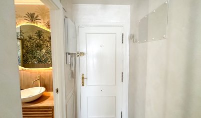 Resale - Apartment -
Torrevieja - Centro