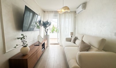 Resale - Apartment -
Torrevieja - Centro