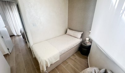 Resale - Apartment -
Torrevieja - Centro