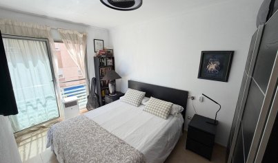 Resale - Apartment -
Torrevieja - Centro