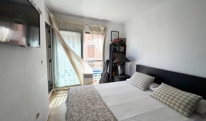 Resale - Apartment -
Torrevieja - Centro