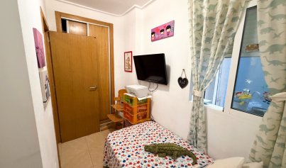 Resale - Apartment -
Torrevieja - Centro