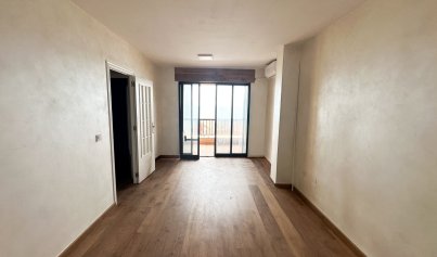 Resale - Apartment -
Torrevieja - Playa de los Locos