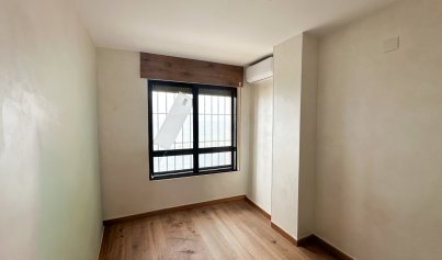 Resale - Apartment -
Torrevieja - Playa de los Locos