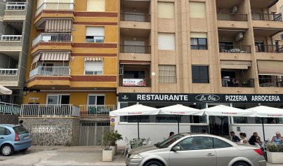 Resale - Apartment -
Torrevieja - Playa de los Locos