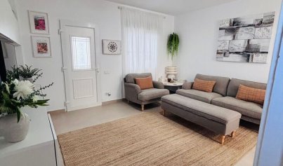 Resale - Townhouse -
Villamartín - Orihuela Costa