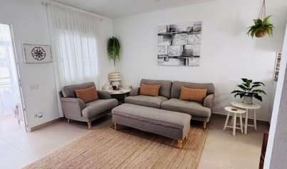 Resale - Townhouse -
Villamartín - Orihuela Costa