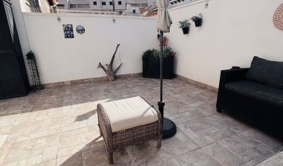 Resale - Townhouse -
Villamartín - Orihuela Costa