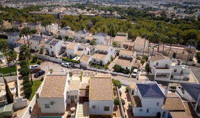 Resale - Villa -
Villamartín - La Rioja