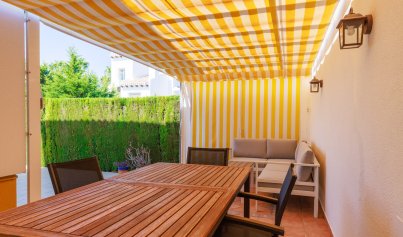 Resale - Villa -
Villamartín - La Rioja