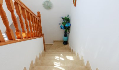 Resale - Villa -
Villamartín - La Rioja