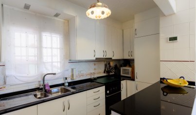 Resale - Villa -
Villamartín - La Rioja