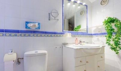 Resale - Villa -
Villamartín - La Rioja