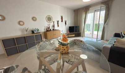 Återförsäljning - Lägenhet -
Villamartín - La Fuente