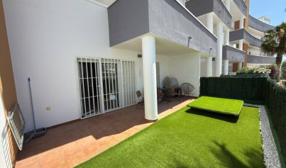 Återförsäljning - Lägenhet -
Villamartín - La Fuente