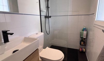 Återförsäljning - Lägenhet -
Villamartín - La Fuente