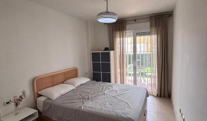 Återförsäljning - Lägenhet -
Villamartín - La Fuente