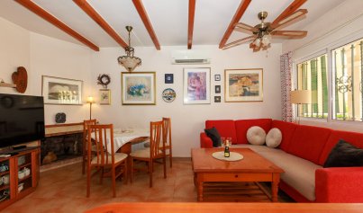 Resale - Bungalow -
Villamartín - Villamartin