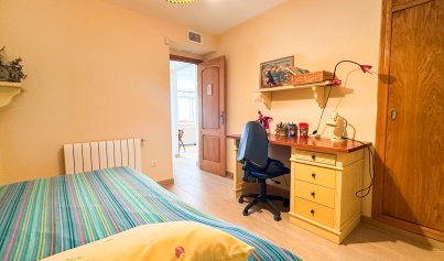 Resale - Apartment -
Torrevieja - Playa de los Locos