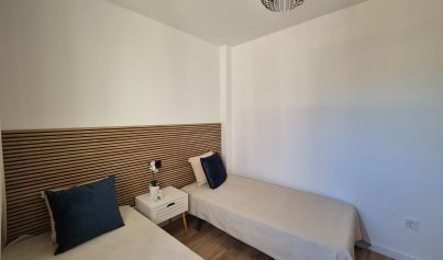 Återförsäljning - Radhus -
Alicante - La Florida