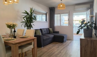 Återförsäljning - Radhus -
Alicante - La Florida