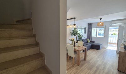 Återförsäljning - Radhus -
Alicante - La Florida