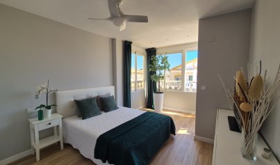 Återförsäljning - Radhus -
Alicante - La Florida
