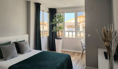 Återförsäljning - Radhus -
Alicante - La Florida