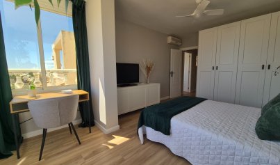Återförsäljning - Radhus -
Alicante - La Florida