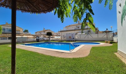 Återförsäljning - Radhus -
Alicante - La Florida