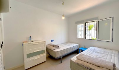 Resale - Townhouse -
Orihuela Costa - Villamartin