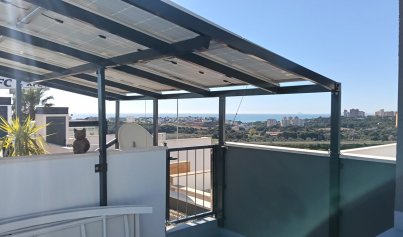 Återförsäljning - Villa -
Lomas de Cabo Roig