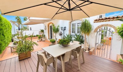 Resale - Villa -
Orihuela Costa - Lomas de Cabo Roig
