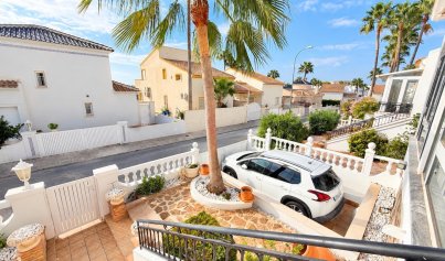 Resale - Villa -
Orihuela Costa - Lomas de Cabo Roig
